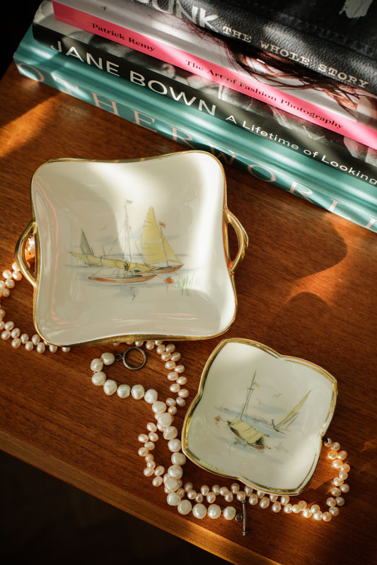 Alka Kunst 'Regatta' Vintage Bavarian Set of Two Jewellery Dishes