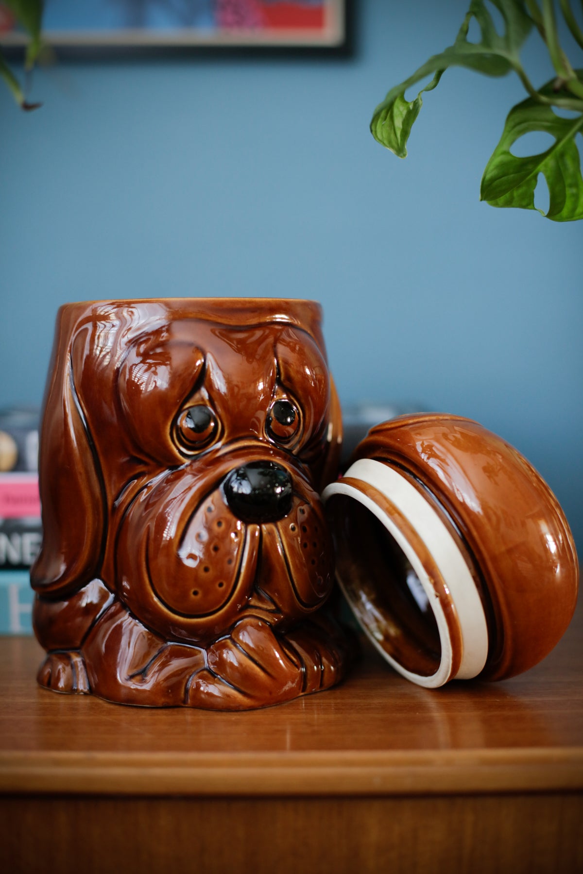 Vintage Price & Kensington Pottery Ceramic Droopy Dog Biscuits Cookies Container Jar Brown Glaze Made in England 70s