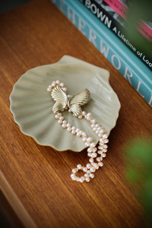 Vintage Scallop Sea Shell Jewellery Dish Studio Pottery F13 Midcentury