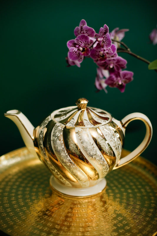 Sadler’s Lustre Gold Gilded Swirl Tea Coffee Pot vintage 30s 40s